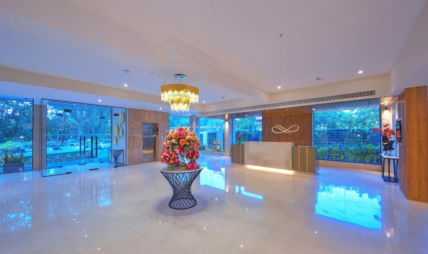 Public Area 3, Royale Sarovar Portico Agra, Agra