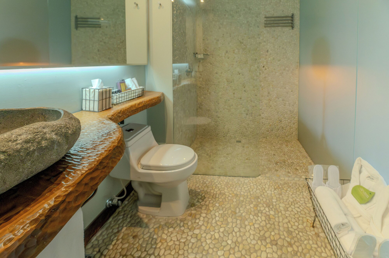 Bathroom 4, The Charlee Hotel, Medellín