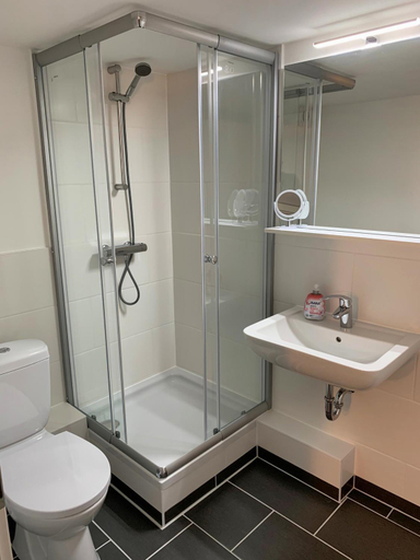 Bathroom, Segellast 5, Lübeck
