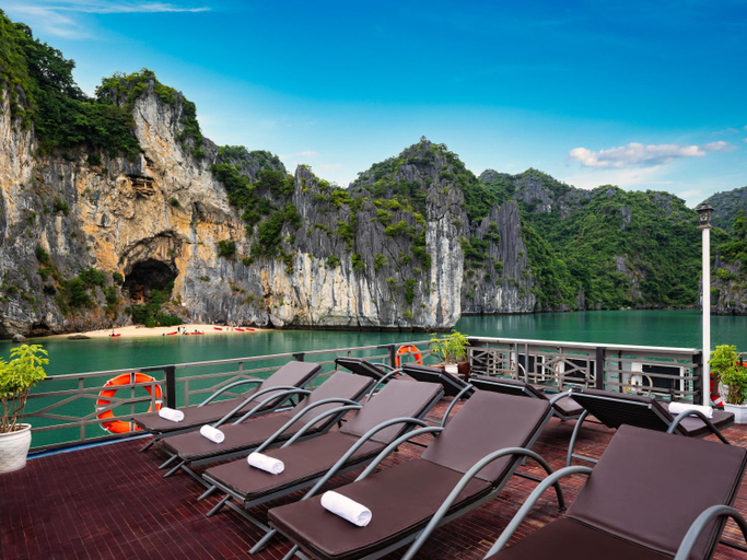 Sport & Beauty, La Pandora Boutique Cruise, Hạ Long