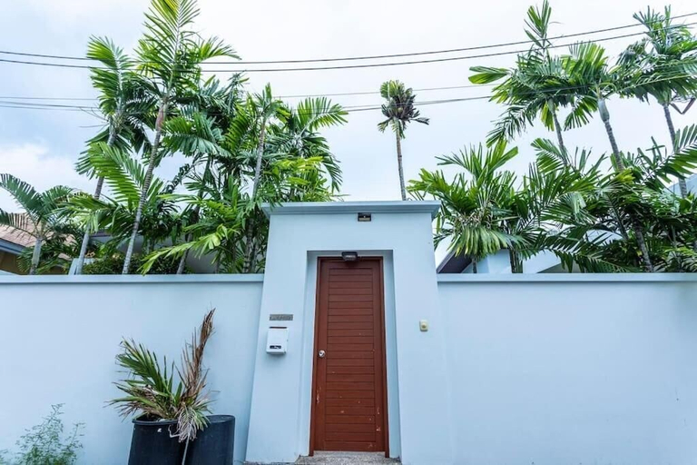 Exterior & Views, 2Beds pool night market  Soi Namjai v122, Phuket Island
