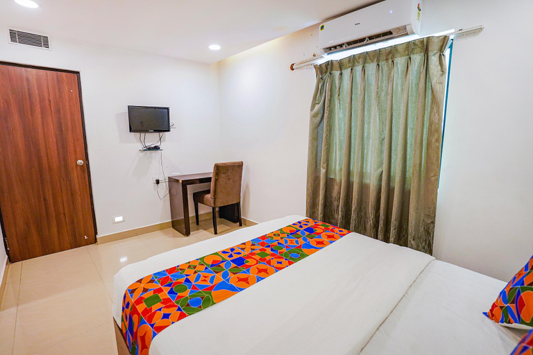 Bedroom 3, FabHotel Earth, Nr Guindy Industrial Estate, Chennai