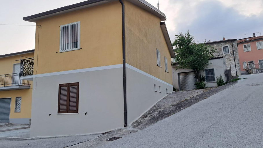 Others 4, "Casa Vacanza Greci", Avellino