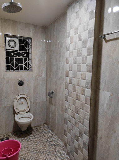 Bathroom 3, Guesthouse Sakina Colva, South Goa