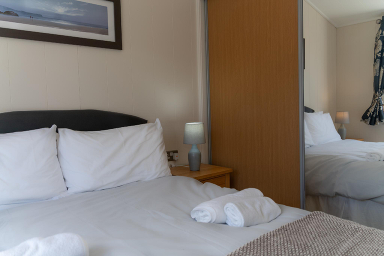 Bedroom 2, 56 Meadow View, Devon