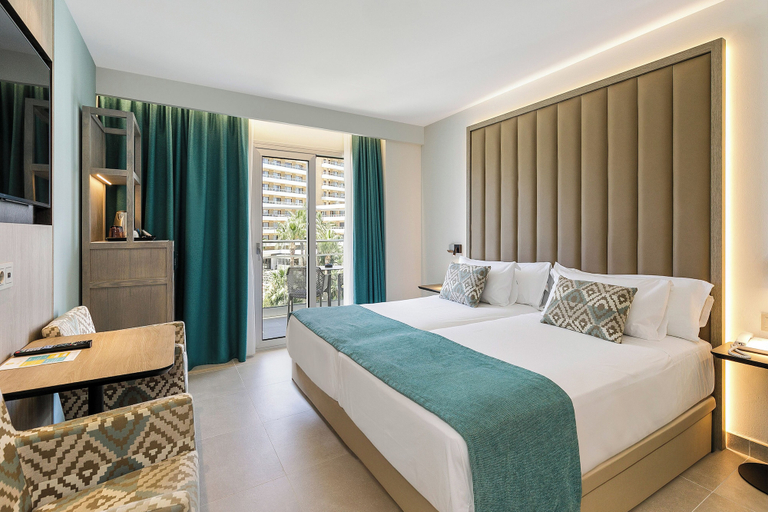 Bedroom 3, Sol Torremolinos - Don Marco Adults Recommended, Málaga