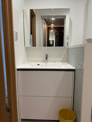 Bathroom 3, Kitashinagawa villa, Shinagawa
