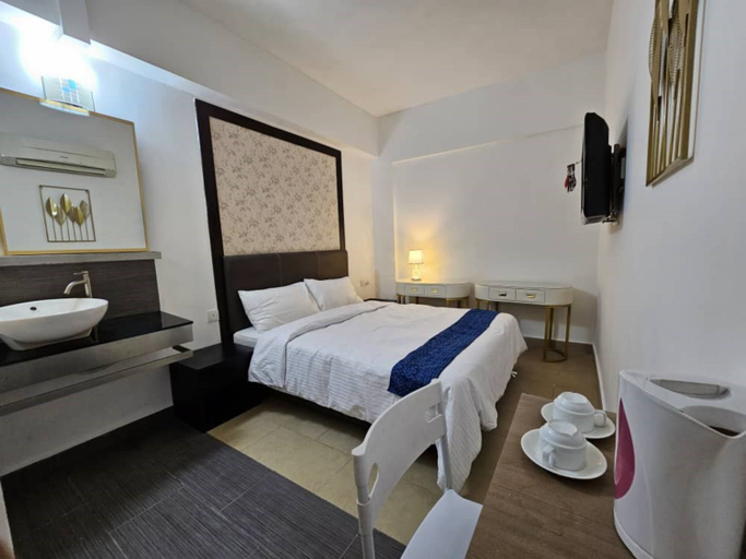 Warisan Hotel Room Type - Queen Room