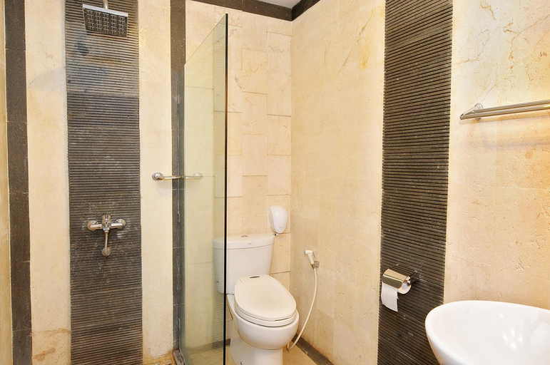 Bathroom 21