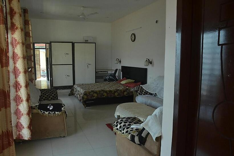 Bedroom 2, Hermitage Farms Badhisher by StayApart , Morni Hills, Panchkula