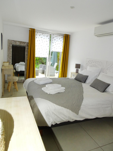 Others 5, LUVA d'Azur, Rez de villa LE RIOU - LE VALLON, Alpes-Maritimes
