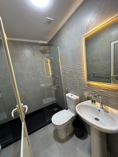 Bathroom 5, CASTELLO HOTEL CAIRO, 'Abdin