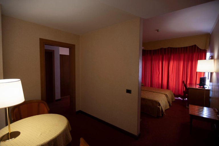 Others 3, Villa Sirena Hotel e Ricevimenti, Benevento
