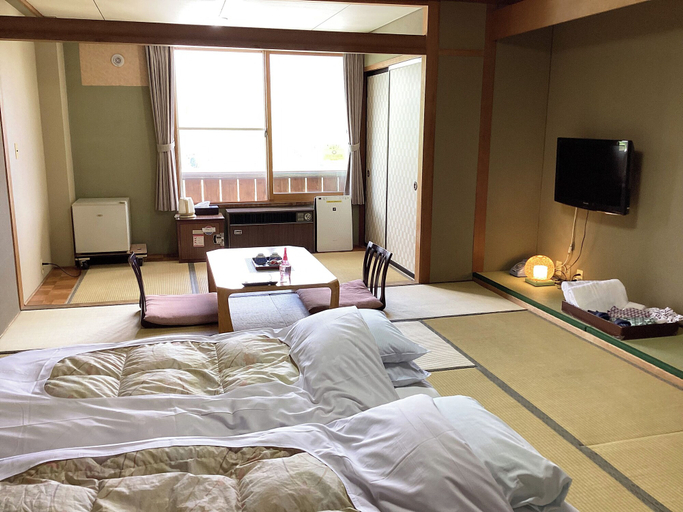 Bedroom 2, Shigaichii Hotel, Yamanouchi