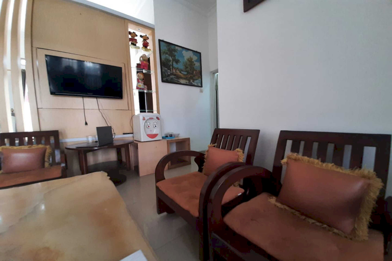 Others 4, Capital O 94246 Rose 50 Homestay, Banyumas