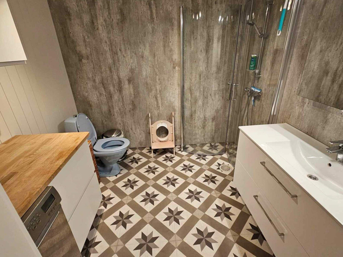 Bathroom 5, 10 Person Holiday Home in Stathelle, Bamble