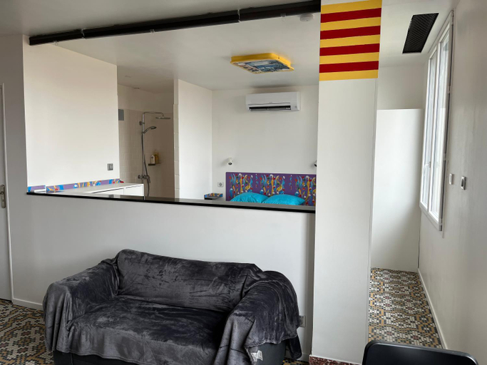 Others 5, Maison de Majorque-Appartements, Pyrénées-Orientales