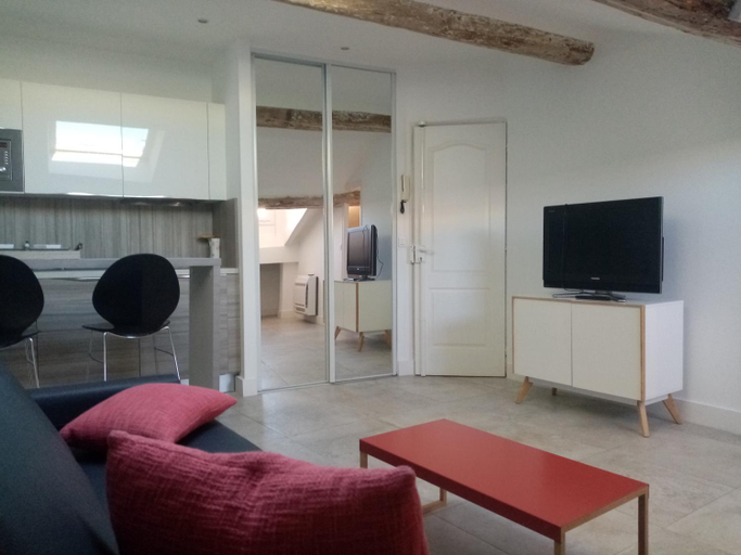 Others 5, Studio cosy a cote du Palais des festivals, Alpes-Maritimes