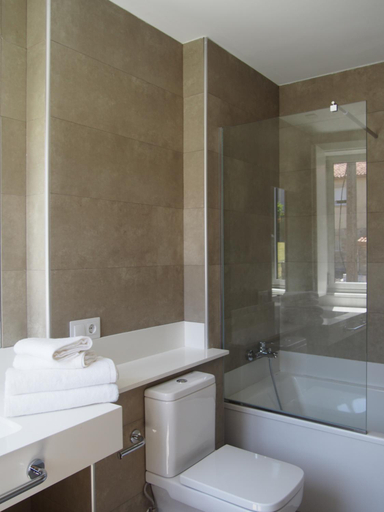 Bathroom 4, HOTEL BOUTIQUE VILAVELLA, Pontevedra