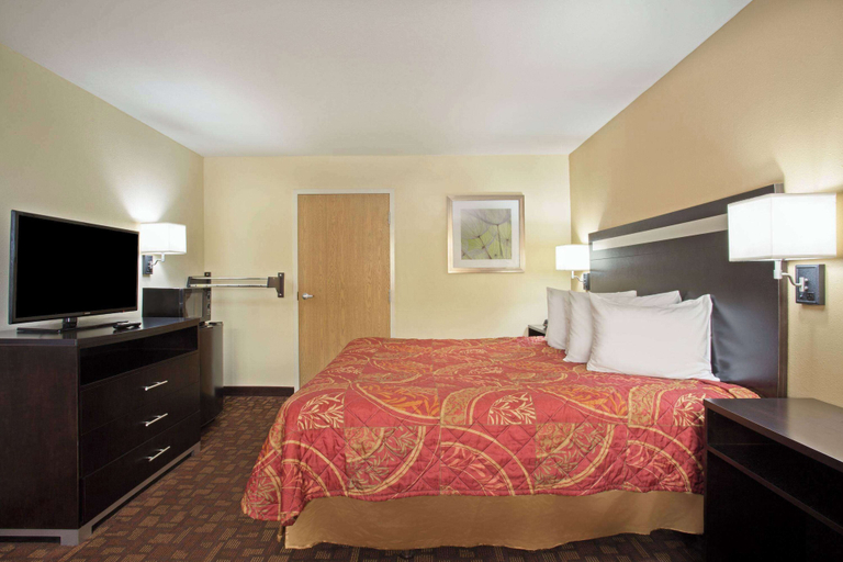Bedroom 3, Days Inn by Wyndham Hammond, Tangipahoa