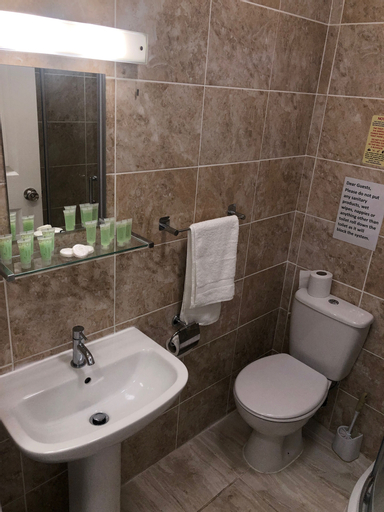 Bathroom 3