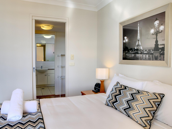 Bedroom 13