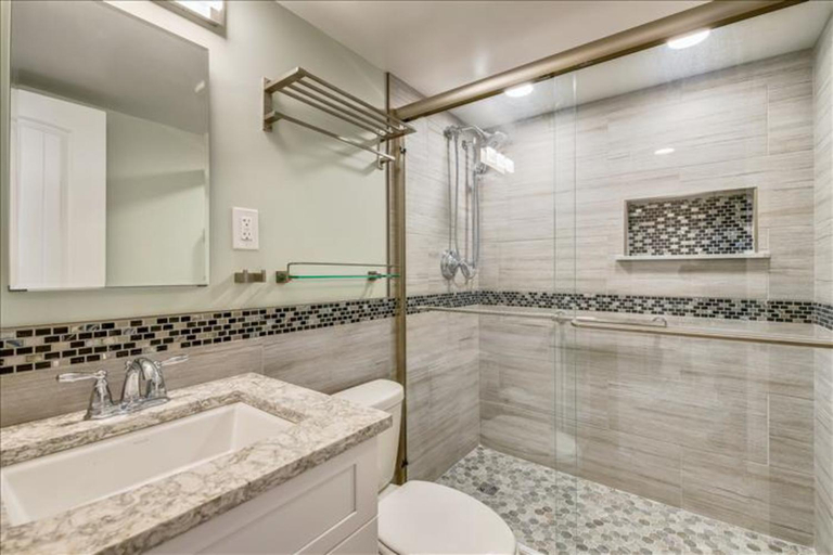 Bathroom 3, Sea Watch Condos IX, Worcester