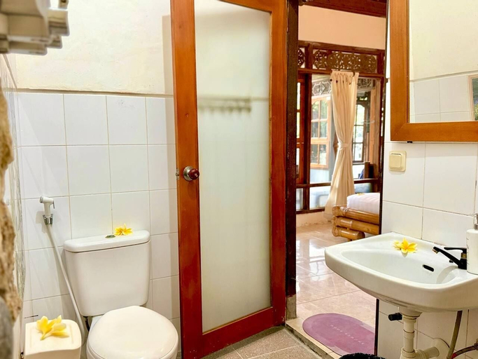 Bathroom 3