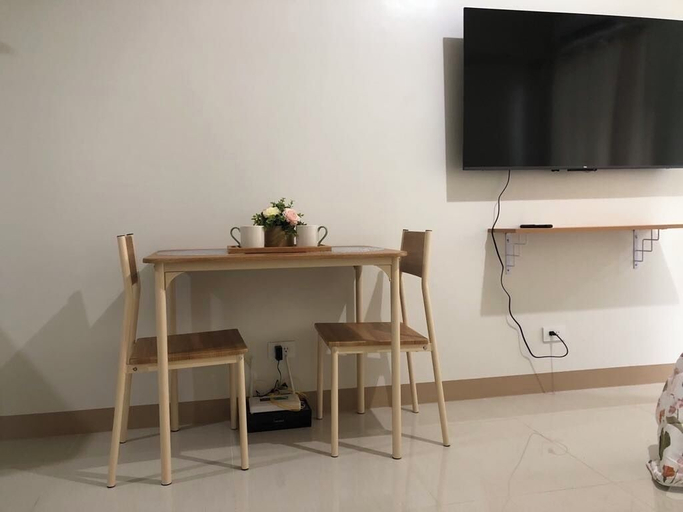 Others 4, S&E condo, Iloilo City