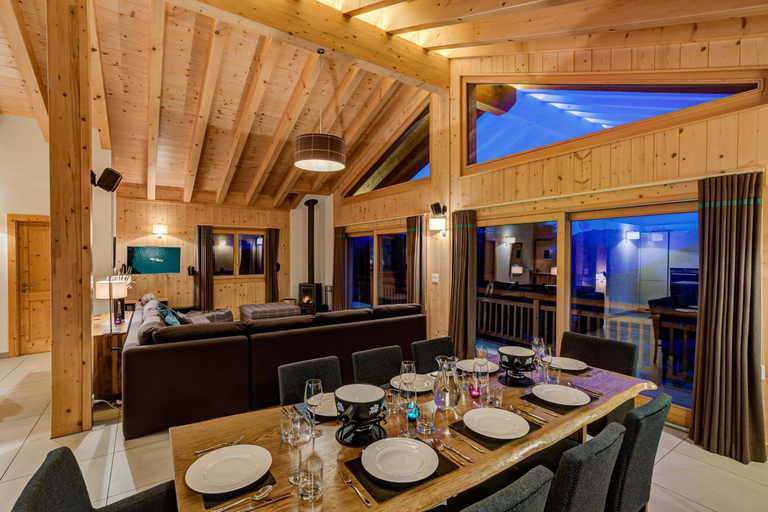 Others 2, Chalet Joli, Martigny