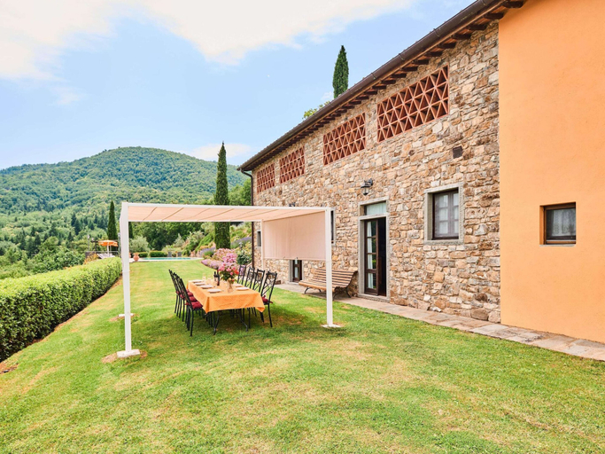 Exterior 2, Farmhouse in Chianti With Pool and Garden, Arezzo