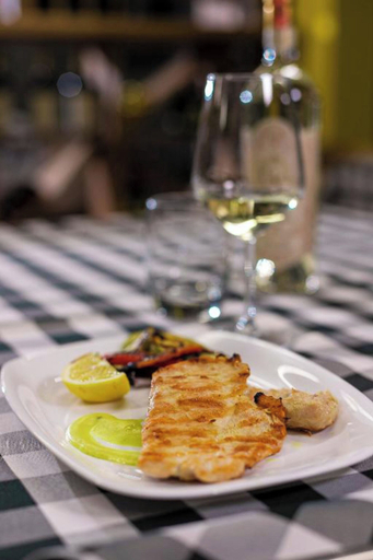 Food & Drinks 5, Olivar Hotel Tirana, Tiranës
