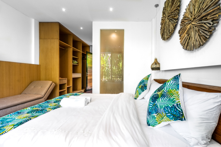 Bedroom 12