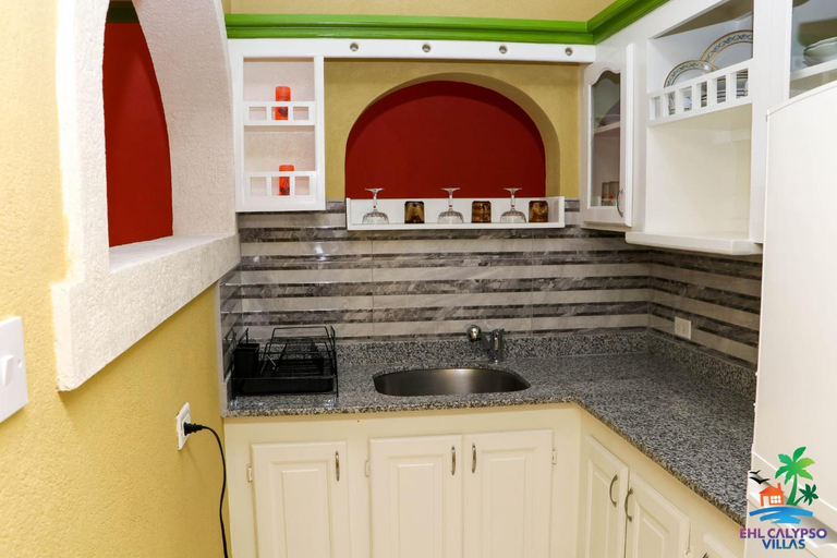 Dining Room 3, EHL Calypso Villa 4Bed 4.5baths, 5min to Beach