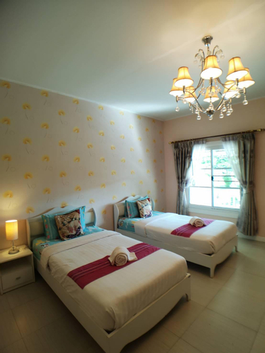 Bedroom 8