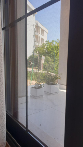 Others 4, Guest House Muslica