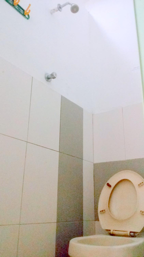 Bathroom 6
