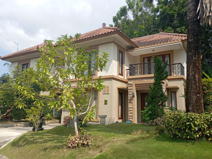 SleepRest @ Villa Panbil L-02, Batam