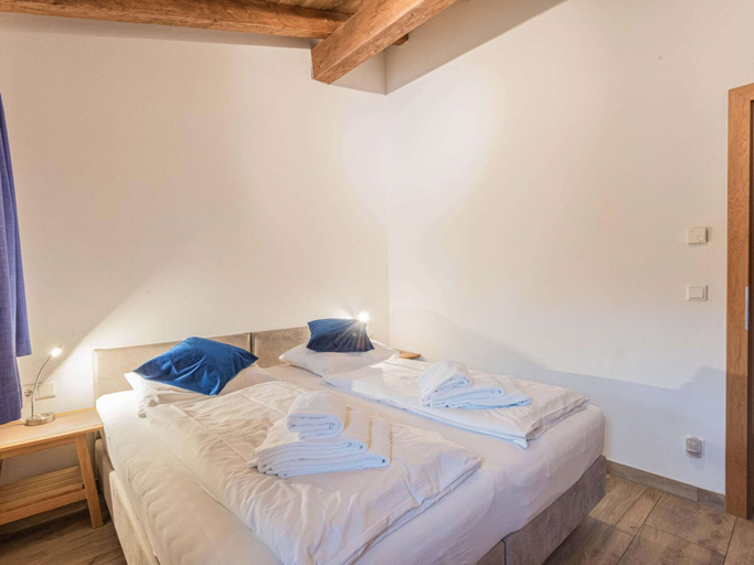 Bedroom 2, Chalet in Niedernsill near Ski Slopes, Zell am See
