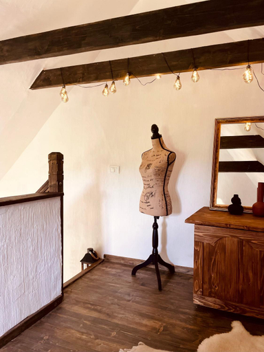 Others 2, Inside, The Village- Atelier, Bezdead