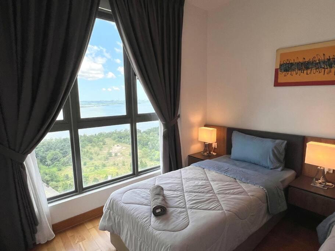 Bedroom 1, Teega Suites Puteri Harbour_5 Min to Legoland_6Pax, Johor Bahru