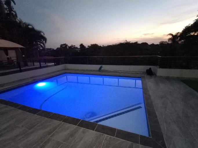 Sport & Beauty 2, Casa De Luxe, iLembe