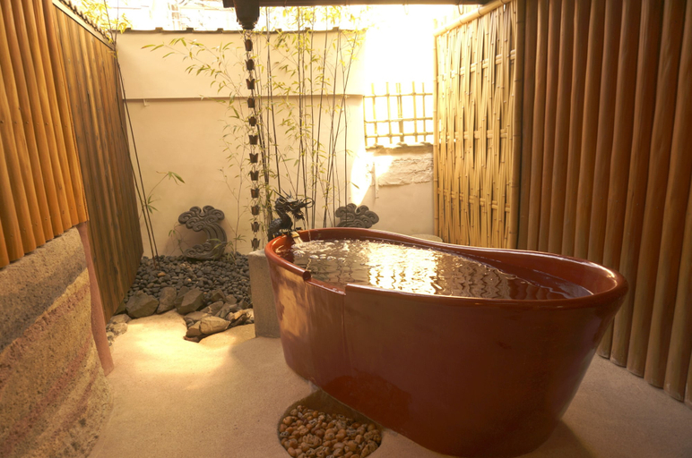 Bathroom 3, WAIN TO OYADO CHITOSE, Miyazu