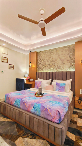 Bedroom 21