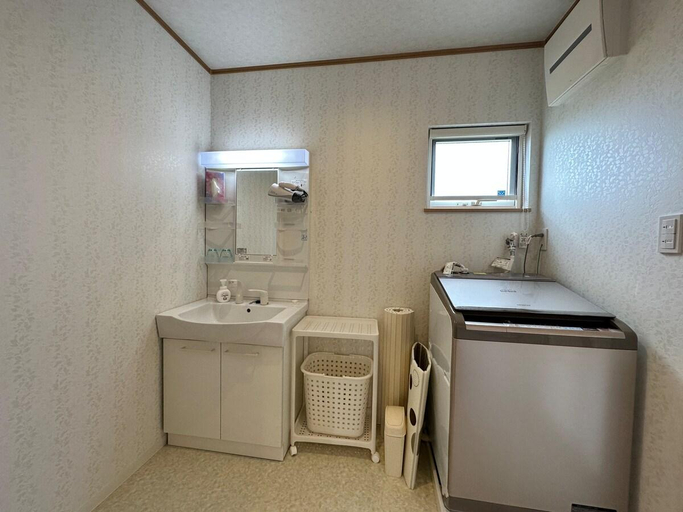 Others 4, SHIRAHAMA condominium D-157, Shirahama