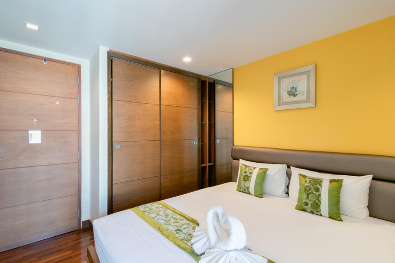 Bedroom 12