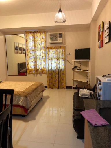Others 5, 101 Newport Boulevard-Favila Condotel Unit near Airport, Pasay City