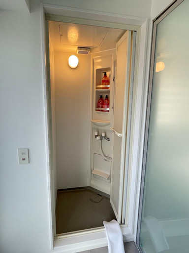 Bedroom 2, Hotel Apreton, Taitō