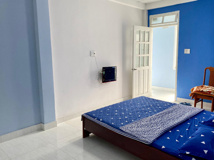 Bedroom 6