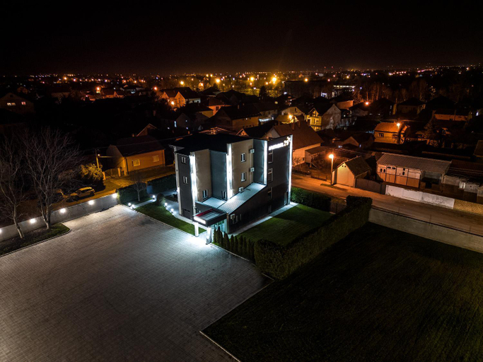 Others 5, Apartmani 29, Inđija
